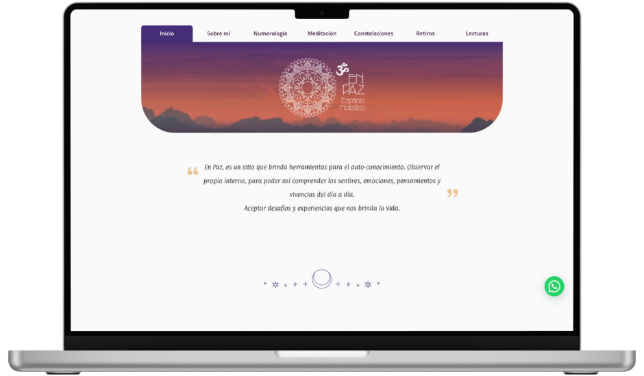Imagen de una notebook visualizando el sitio de En Paz Espacio